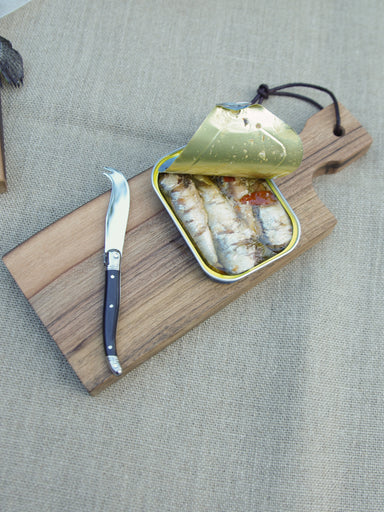 Legno Vini Small Walnut Board (Now 30% off + Free Freight!*) boards Legno Vini Brand_Legno Vini CLEAN OUT SALE Kitchen_Serveware Pitchers Serveware BBC6DD02-9BF3-4948-871A-C6FCD5A5C577