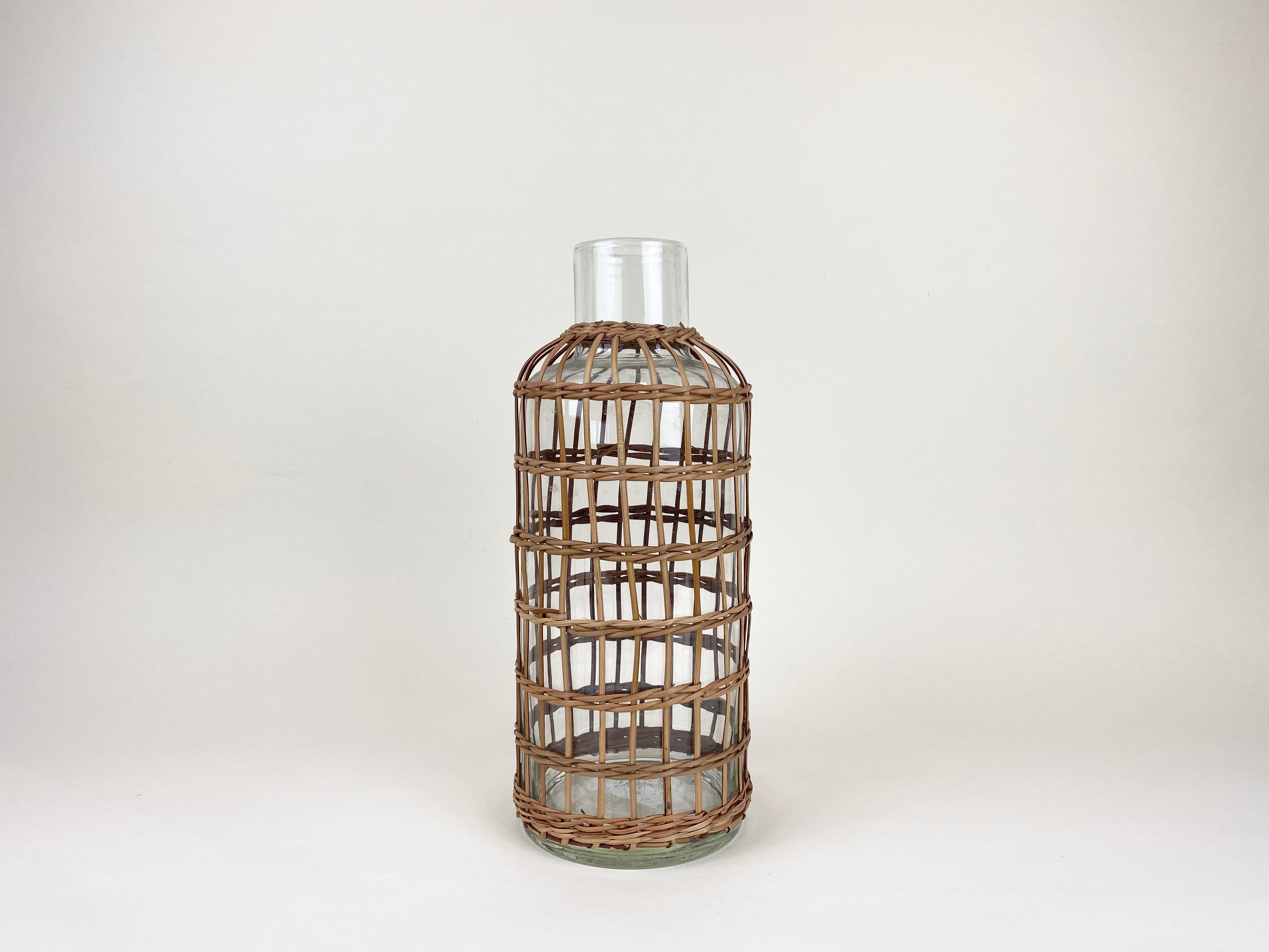 Rattan Cage Vase Carafe Medium Glass Rattan Carafes Rattan 6880-T8562GRattanCageVaseCarafeMedium