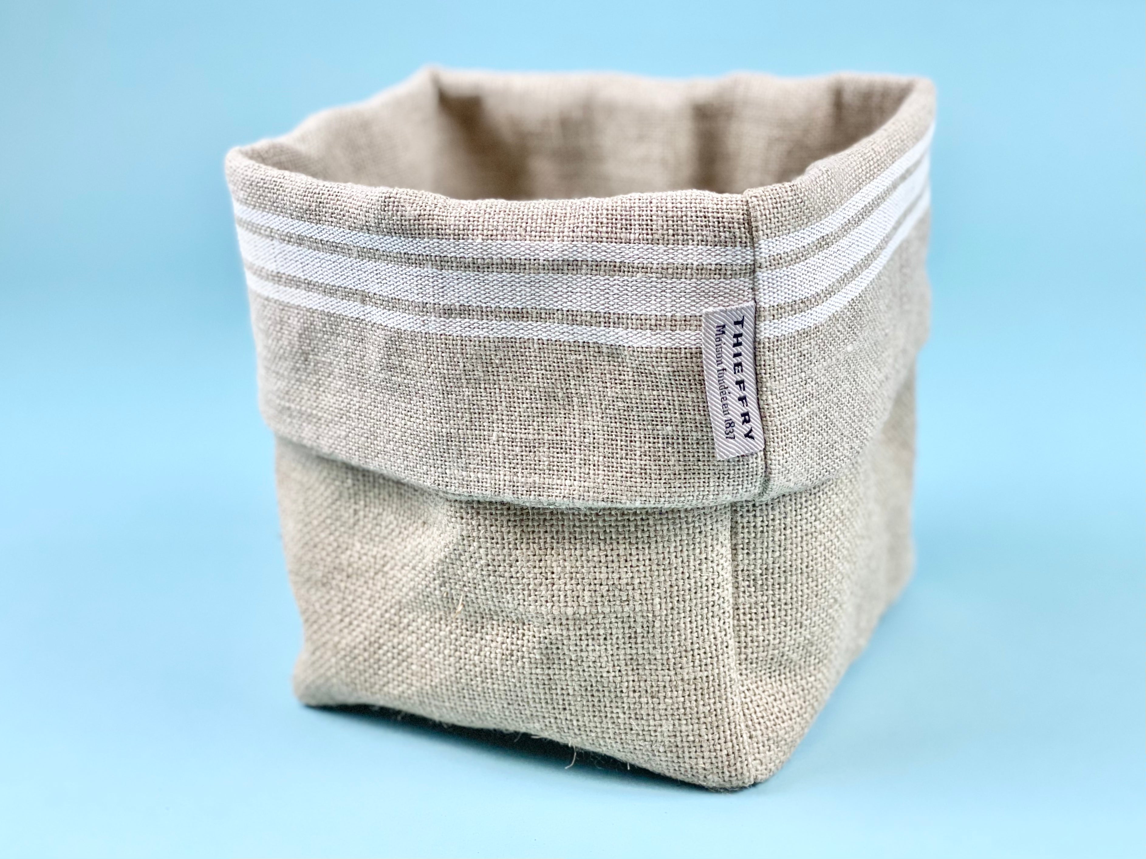 Thieffry Monogramme Linen Bread Bag White Textile Thieffry Brand_Thieffry Bread Baskets Home_Decor Kitchen_Storage Textiles_Bread Bags Thieffry 7415-0005ThieffryWhiteMonogrammeLinenBreadBag_bcf91365-e42d-4017-beac-c15f432b3413