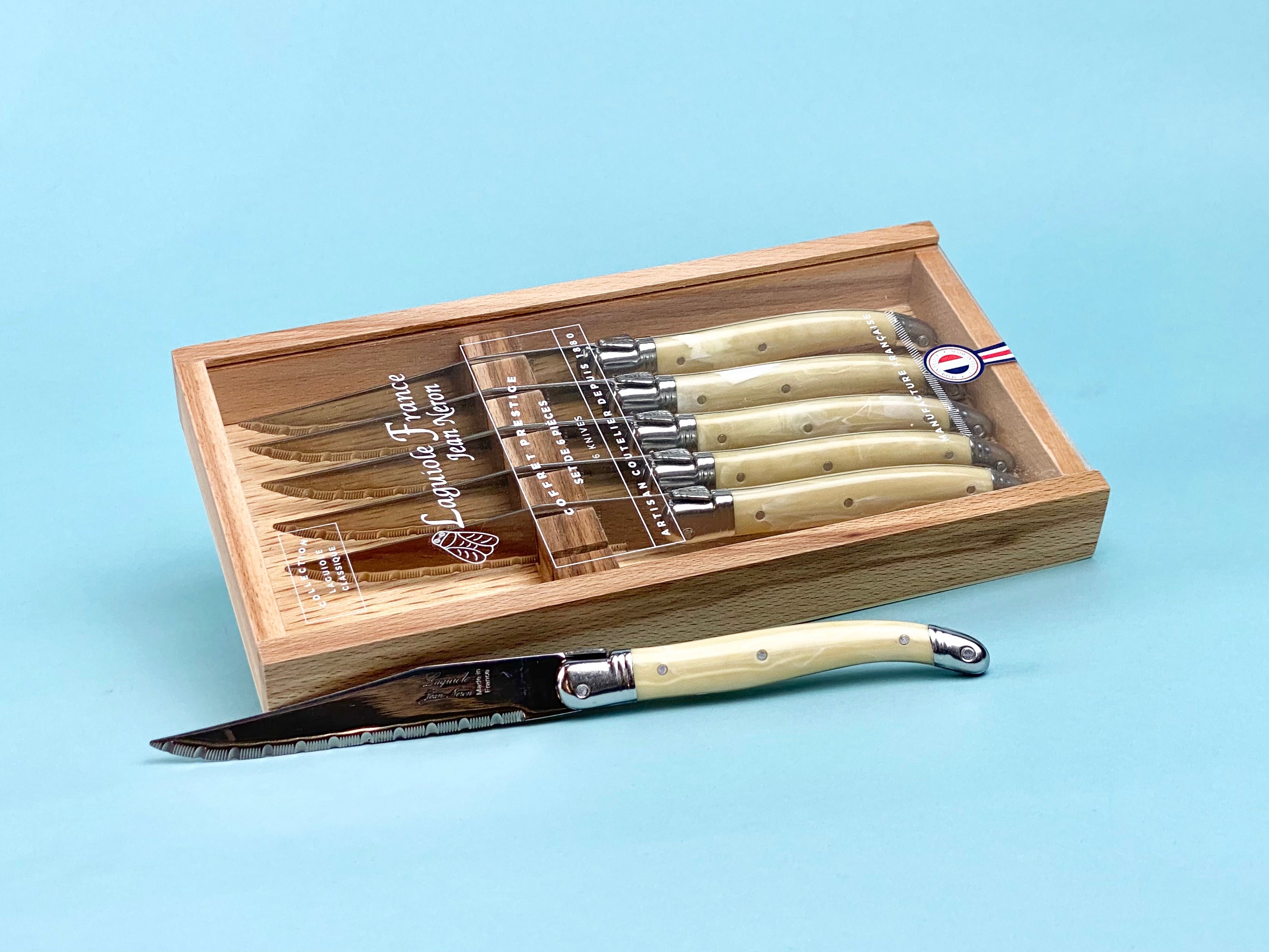 Laguiole Pale Horn Knives in Wooden Box with Acrylic Lid (Set of 6) Cutlery Laguiole Brand_Laguiole Flatware Sets Kitchen_Dinnerware Kitchen_Kitchenware Laguiole 790060540MPHAL
