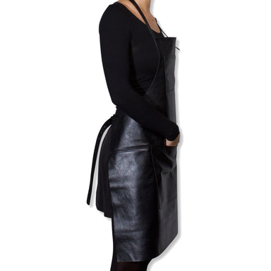 Dutchdeluxes Full Length Coated Black Apron Leather "Professional Apron" - apron - Dutchdeluxes - Aprons - Brand_Dutchdeluxes - Dutchdeluxes - Fathers Day - KTFWHS - Leather - Textiles_Aprons - DDLP-A-BL-Belt-buckle-apron2
