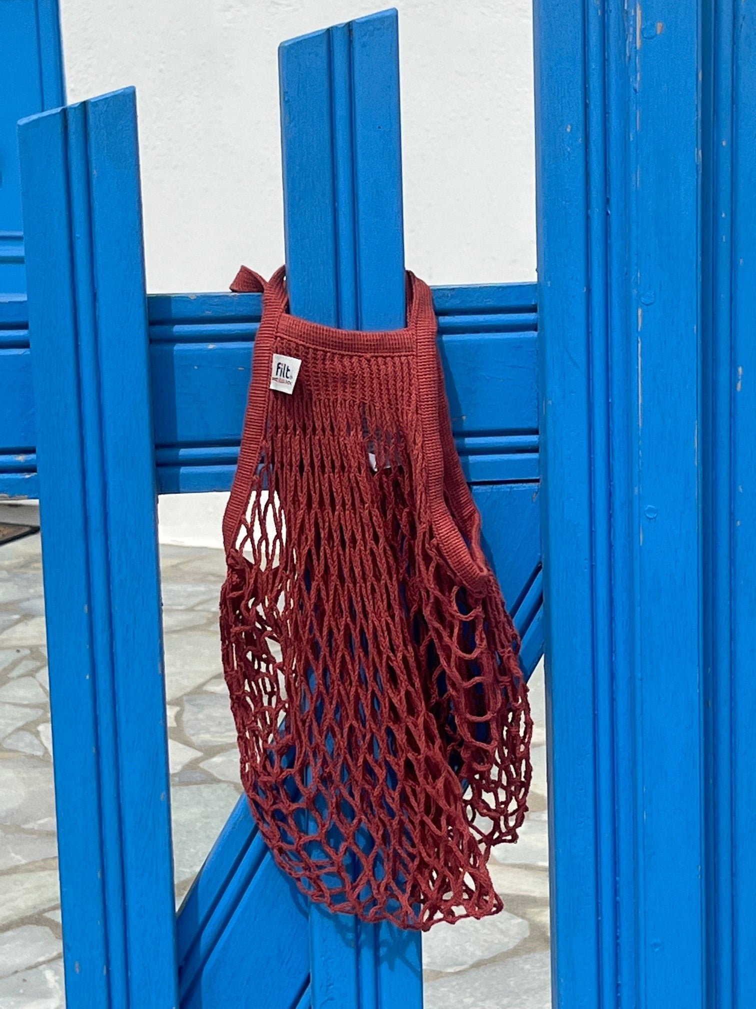 Filt Medium Bag in Brick Bag Filt Bags Brand_Filt New Arrivals New Filt Colors Shopping Bags Textiles_Shoppers brickmediumambiance2