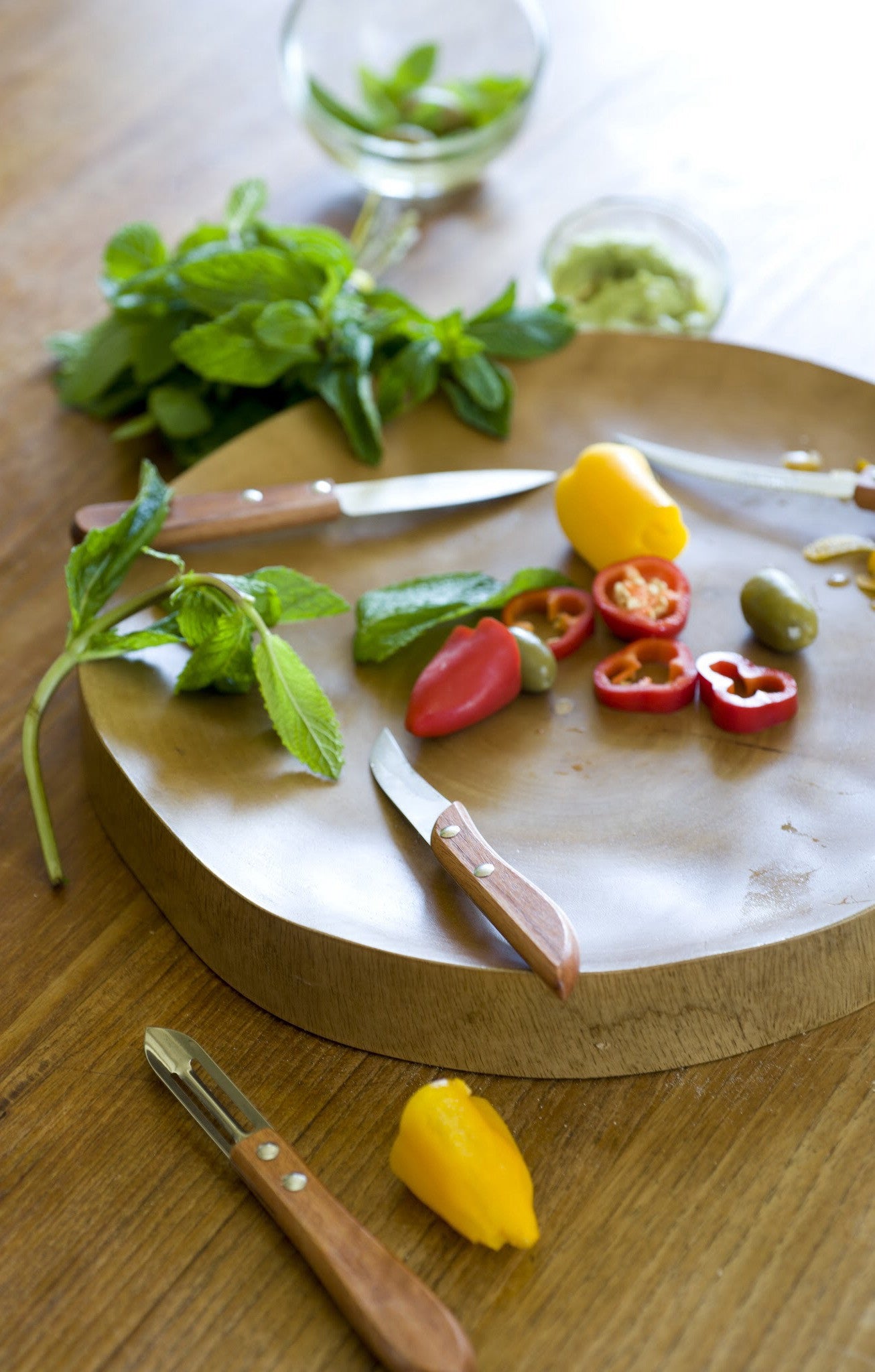 La Fourmi Kitchen Tools Natural Wood (Set of 4) Cutlery Set La Fourmi Brand_Laguiole Knife Sets Laguiole Spring Collection image_4b2f5cd1-73a1-4763-8332-41825b1fcbbb