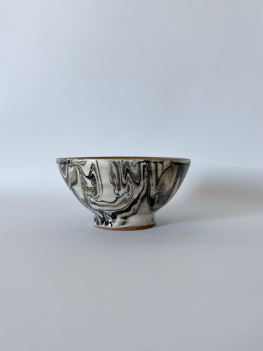 Une Vie Nomade Small Swirled Bowls—Black Une Vie Nomade new arrivals 2023 2AF164E3-B83A-4622-95BE-09C37989395A