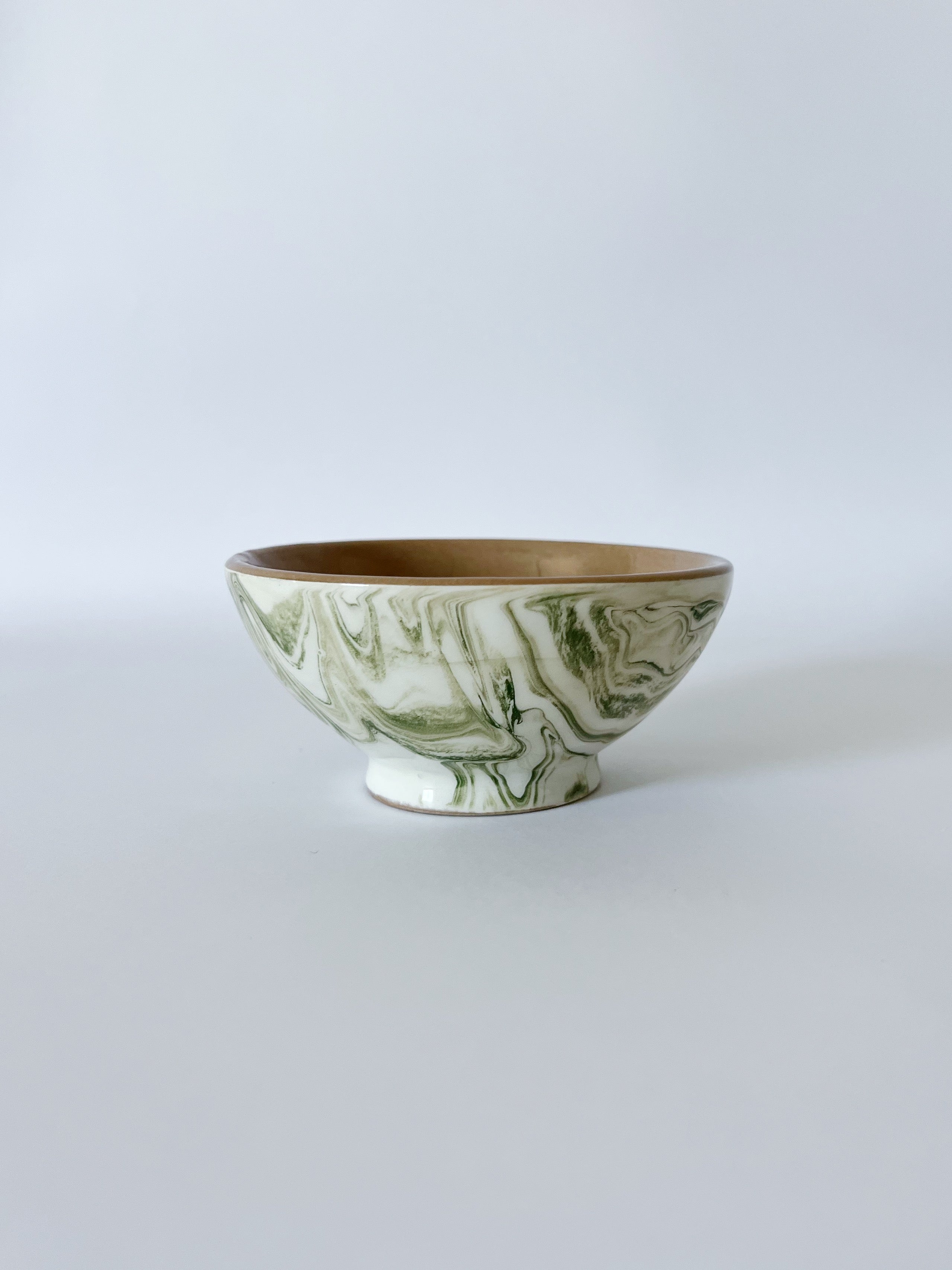 Une Vie Nomade Small Swirled Bowls—Green Une Vie Nomade new arrivals 2023 2CFB37C2-E575-49B5-A086-38DEFEE6AC86