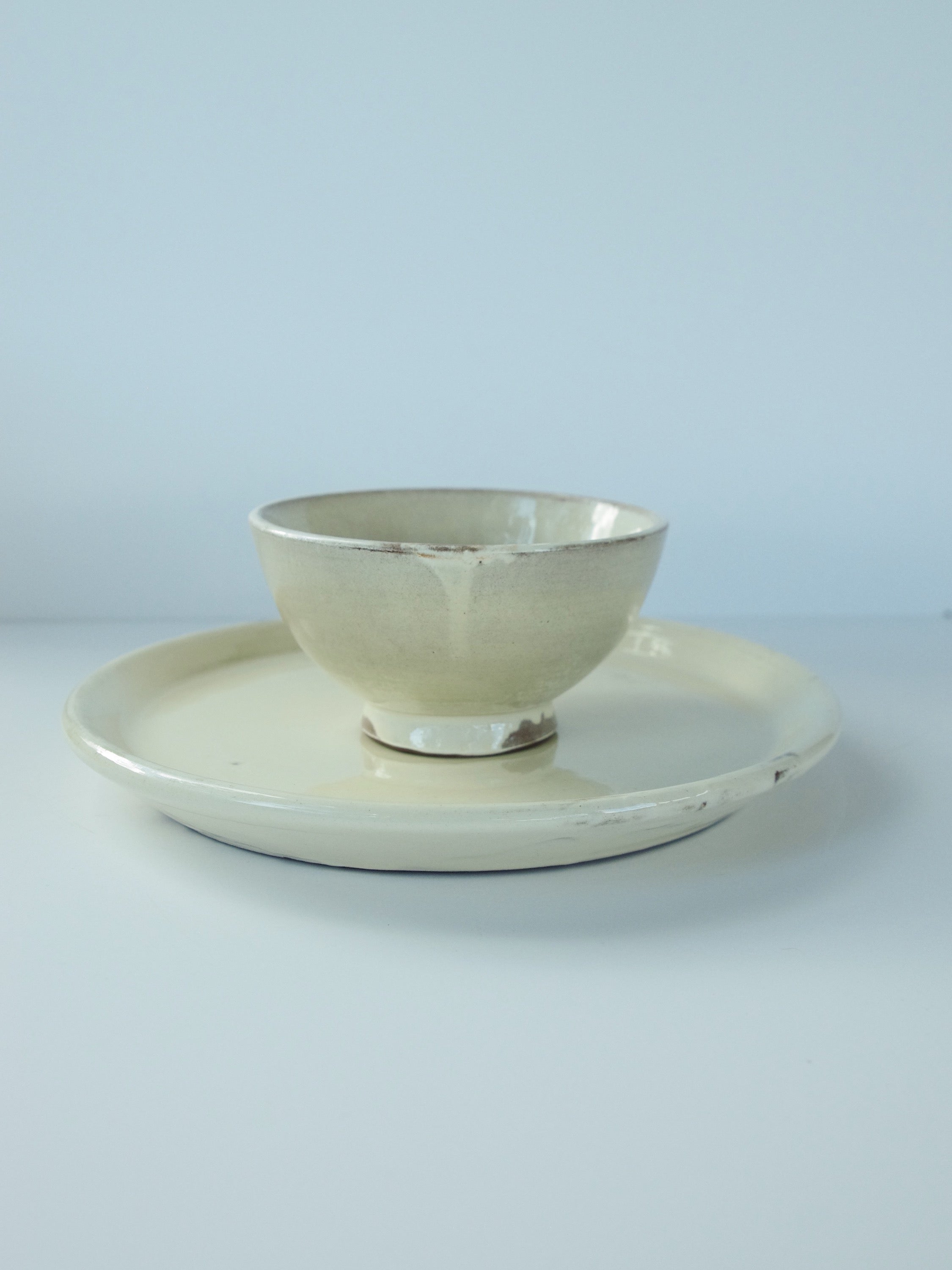 Avoine et Terre Small Footed Bowl—Oat Cereal Bowl French Dry Goods Avoine et terre ceramics French ceramics French cereal bowl Moroccan ceramics Small bistro bowl Avoine_et_Terre_Small_Footed_bowl_Oat-0FB91E2E-2250x3000