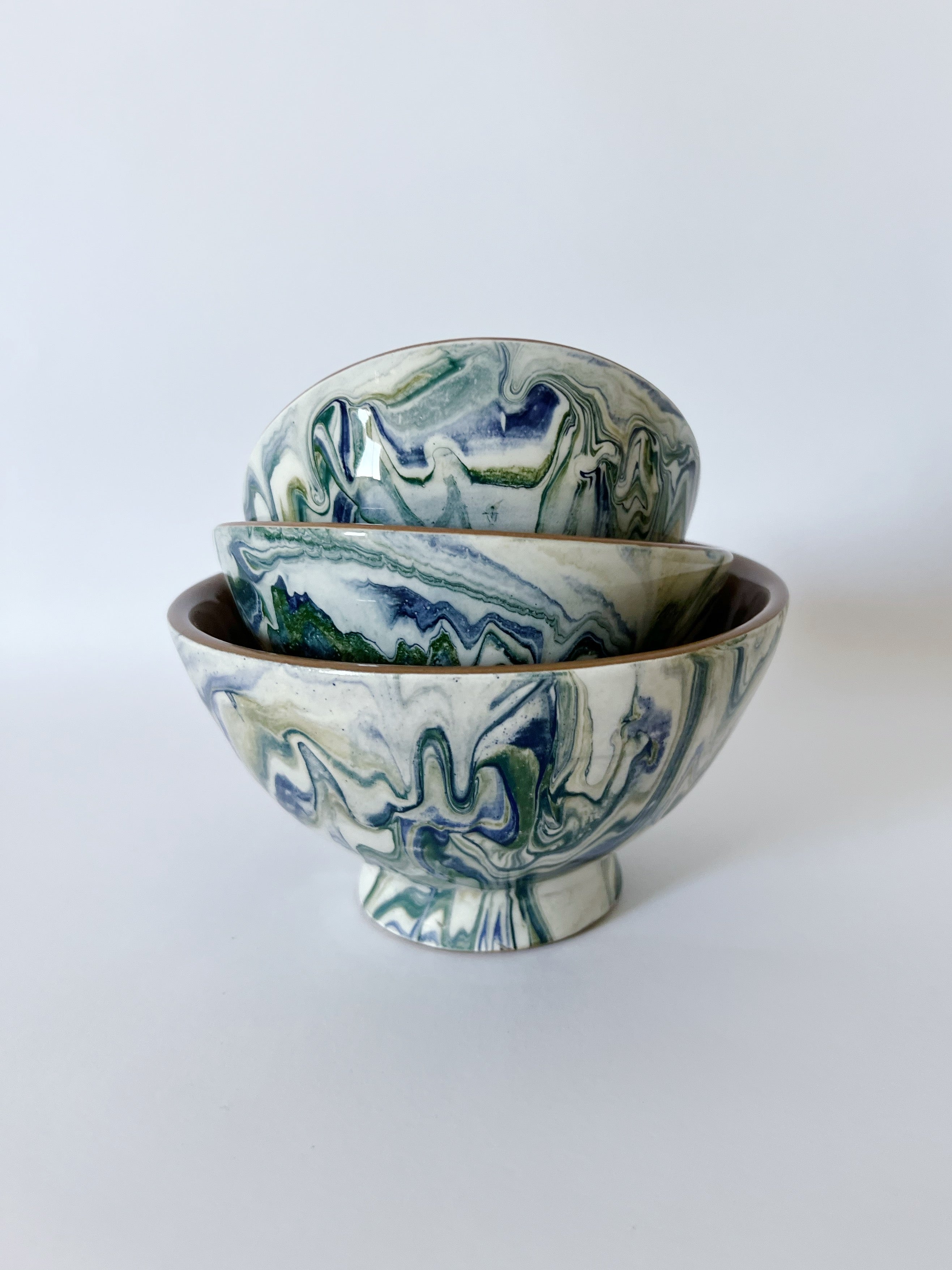 Une Vie Nomade Medium Swirled Bowls—Blue Green Une Vie Nomade new arrivals 2023 B46849F8-E3E9-47A5-BD2F-F030FFCAA082