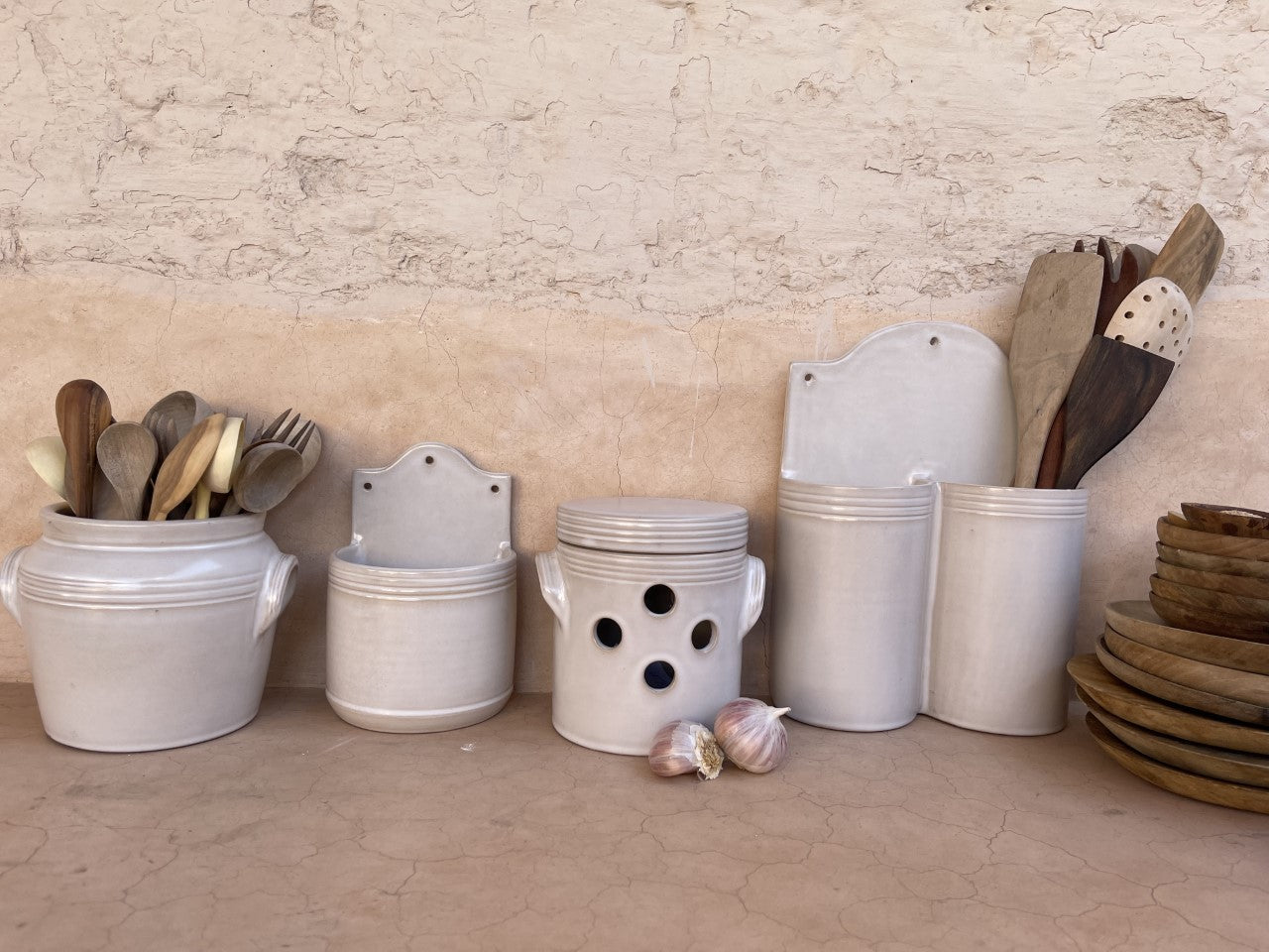 French Dry Goods Kitchen Essentials—Garlic Pot French Dry Goods french culinary pottery french garlic pot French kitchen essentials french pottery New Arrivals new arrivals 2023 FDG_Kitchen_Essentials_Utensils_2