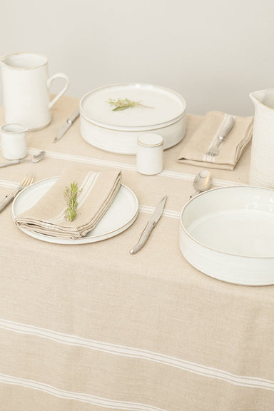 Laguiole Stainless Steel Flatware in Wooden Box with Acrylic Lid (Set of 24) Cutlery Set Laguiole Brand_Laguiole Flatware Sets Kitchen_Dinnerware Laguiole laguioleflatwarecutleryutensilsfrenchstainlesssteeltablesetting_c4abc846-cacd-450f-ad46-910b36188fdd