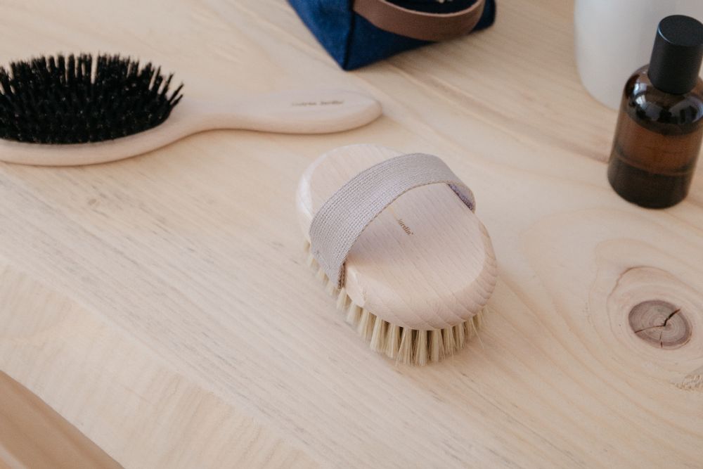 Andrée Jardin Tradition Beech Wood Massage Brush Andrée Jardin Andrée Jardin Back in stock Bath & Body_Accessories Brand_Andrée Jardin Summer Clean Up 5300-8002-Beech-Wood-Massage-Brush_2