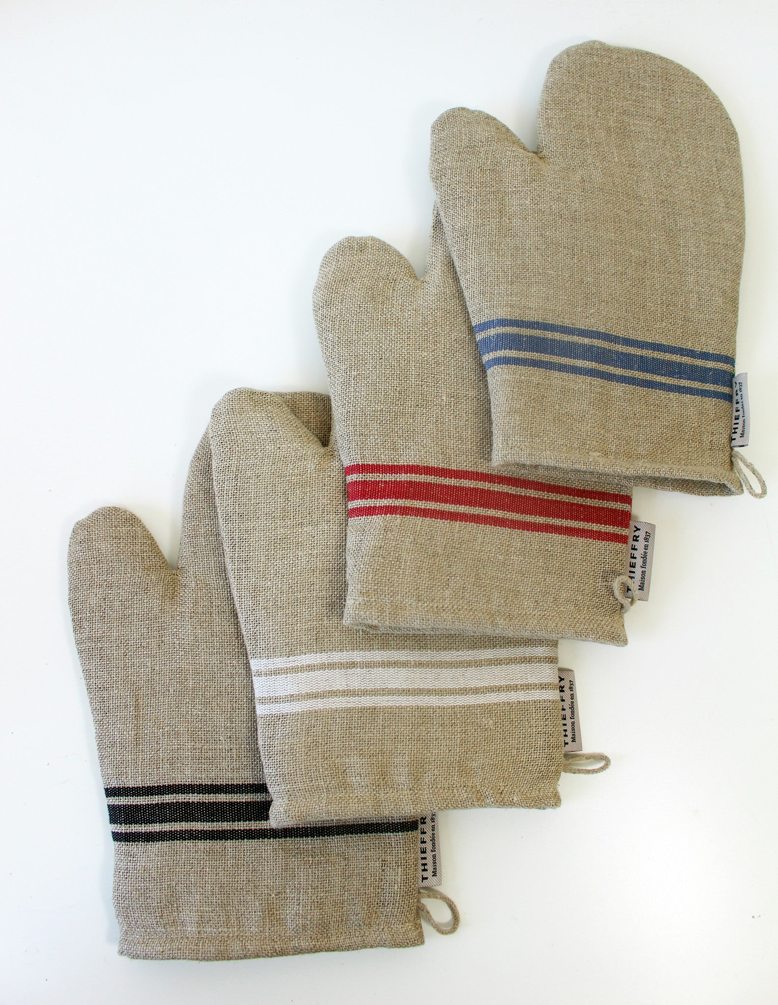 Thieffry Monogramme Linen Oven Mitt Textile Thieffry Brand_Thieffry Oven Mitts Textiles_Oven Mitts & Pot Holders Thieffry 7416-0001_7416-0002_7416-0003_7416-0007_Thieffry_Oven_Mitts_221b222c-6c83-484d-b4d0-2f5aa379adc2
