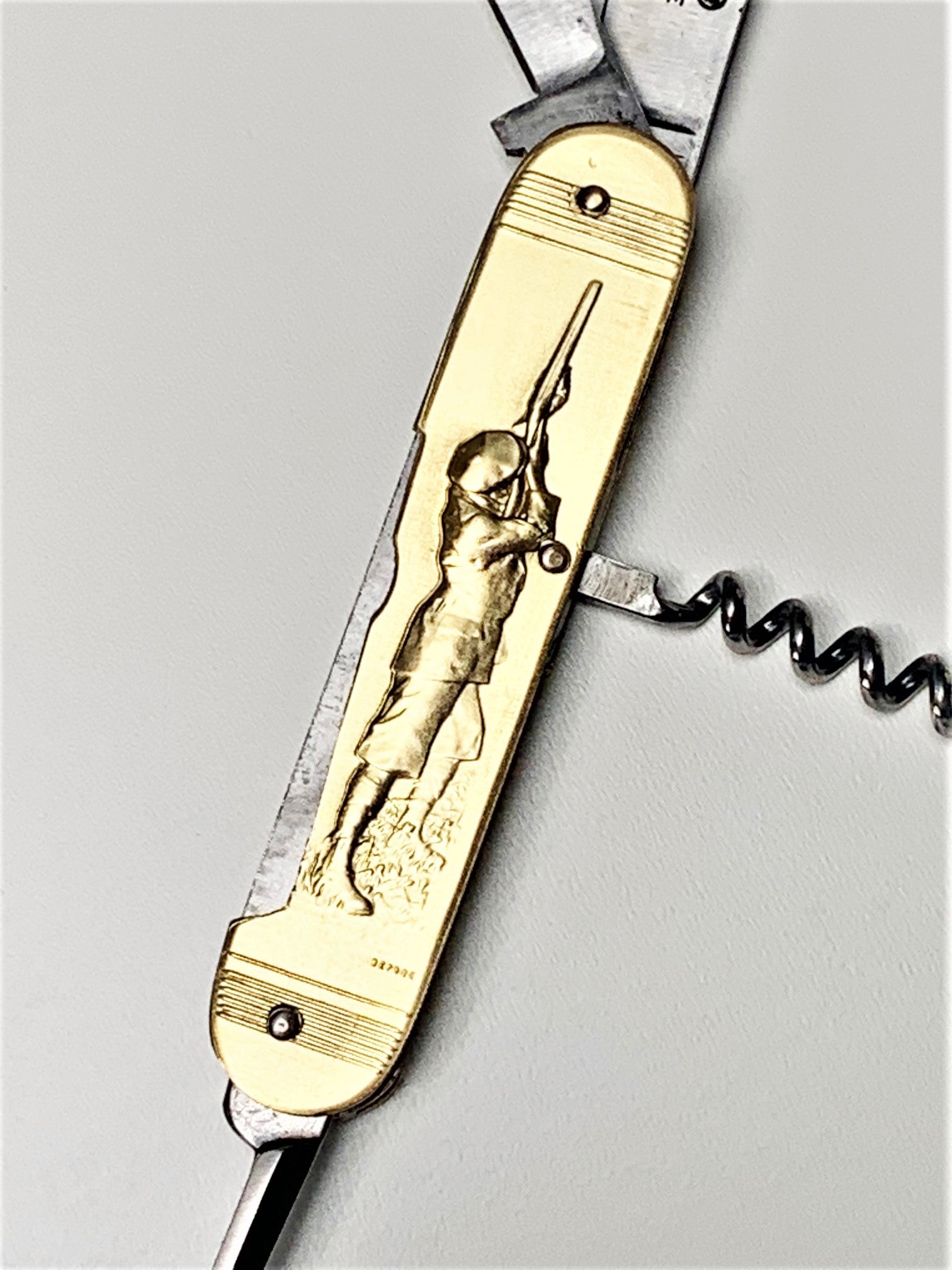 Couperier Coursolle Brass 3 Piece Sujet Pocket Knife - Hunter - Pocket Knives - Couperier Coursolle - Brand_Couperier Coursolle - Kitchen_Dinnerware - Kitchen_Kitchenware - Knife Sets - Laguiole - Spring Collection - 7800LAI253WB_4
