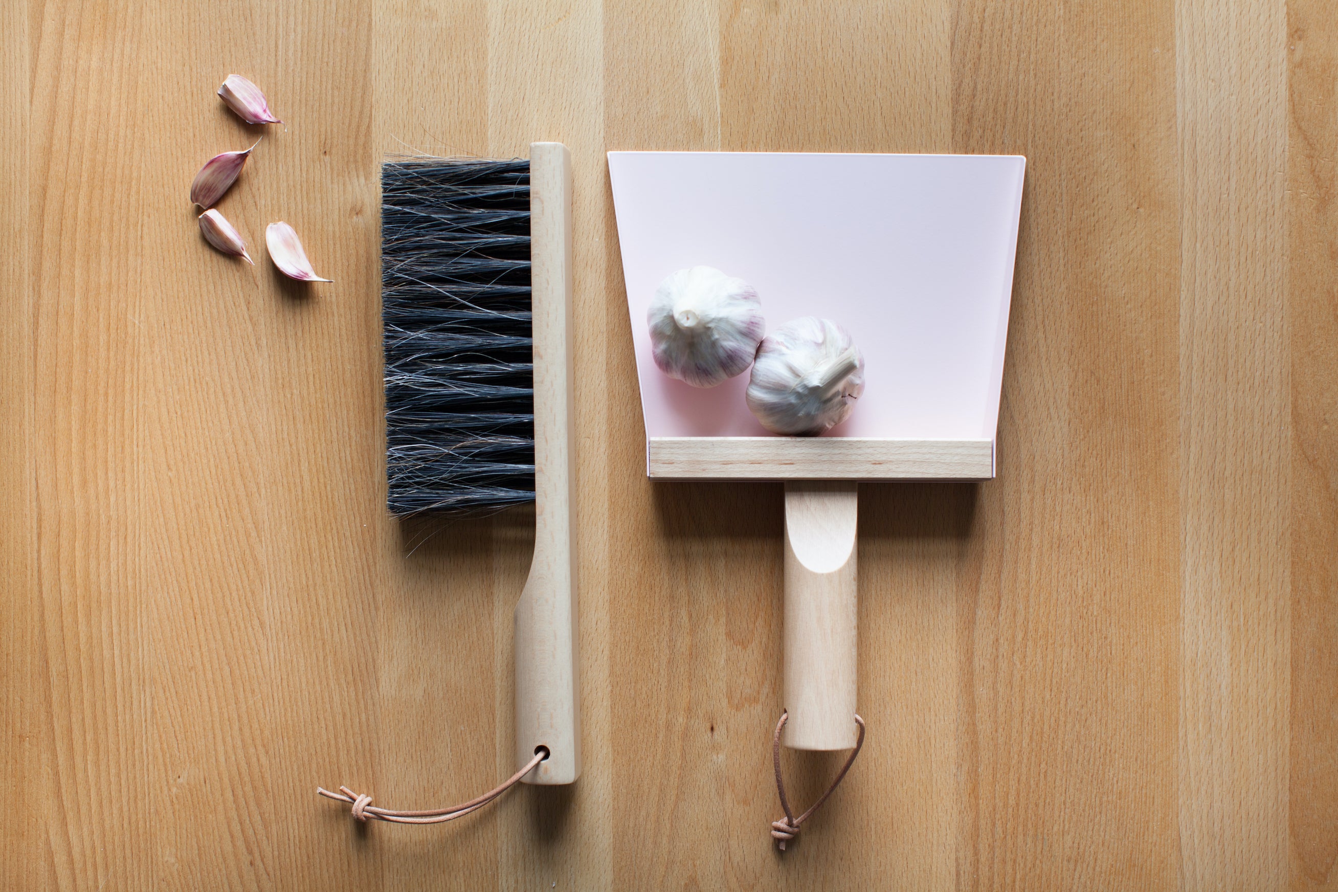 Andrée Jardin Mr. and Mrs. Clynk Dustpan & Brush "Coffret" Gift Set with Wall Hooks Utilities Andrée Jardin Brand_Andrée Jardin Home_Broom Sets Home_Household Cleaning New Arrivals AndreeJardinMr.andMrs.ClynkLightPinkDustpan_BrushCoffretGiftSet_2