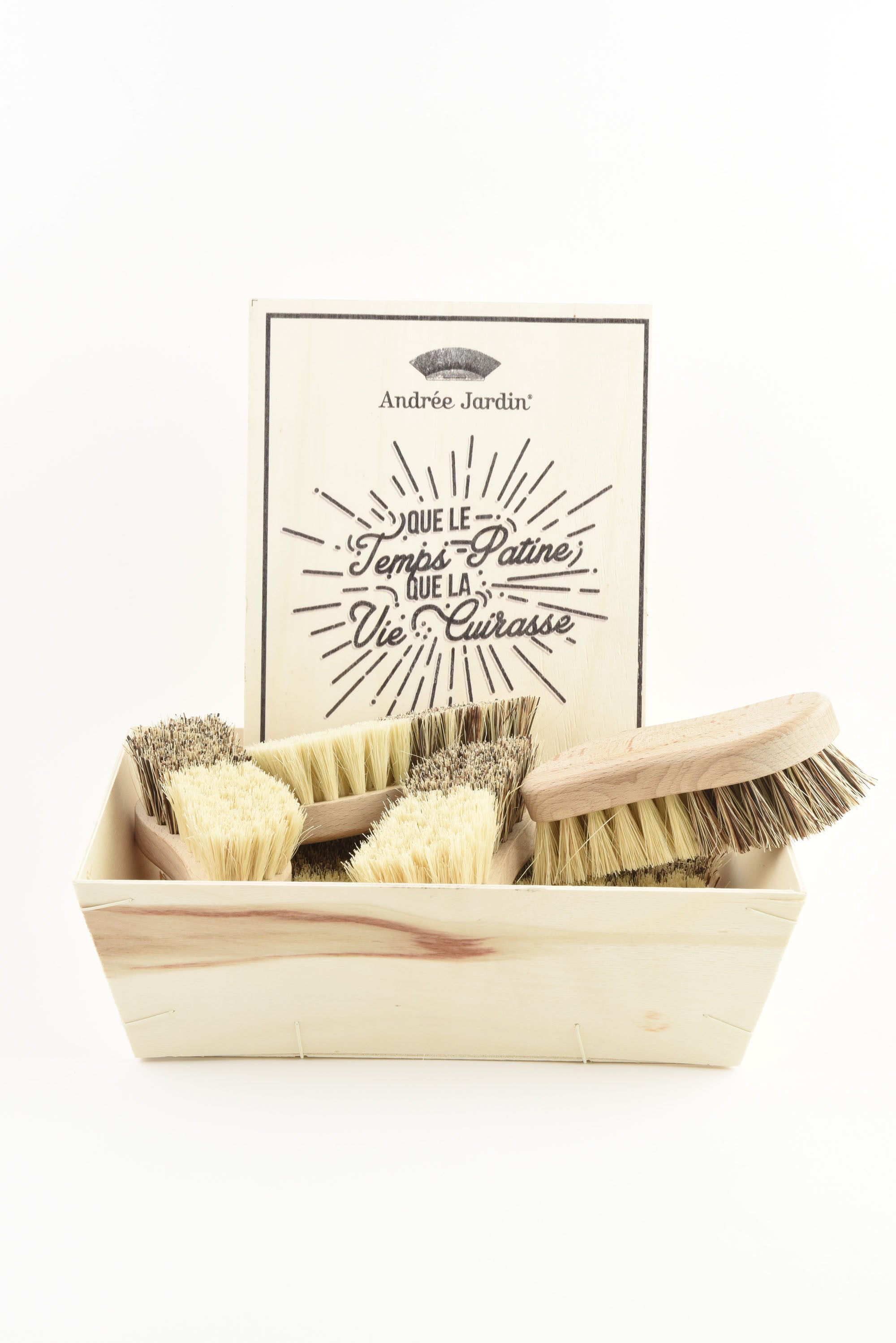 Andrée Jardin Tradition Set of 10 Vegetable Brushes in Retail Display Box Utilities Andrée Jardin Andrée Jardin Brand_Andrée Jardin Home_Household Cleaning DSC2317