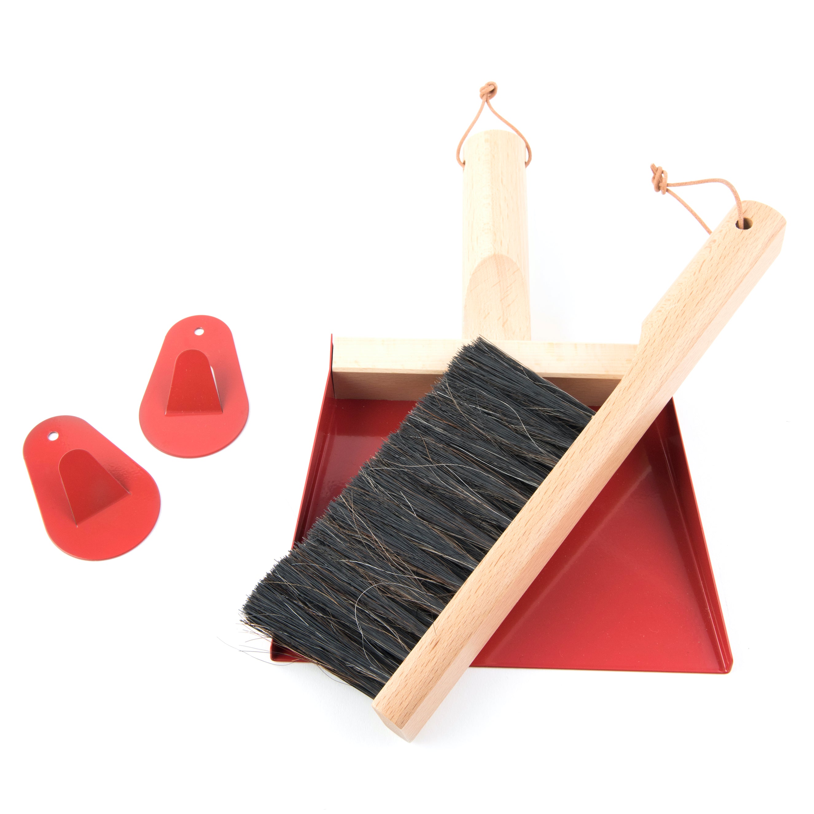 Andrée Jardin Mr. and Mrs. Clynk Dustpan & Brush "Coffret" Gift Set with Wall Hooks Red Utilities Andrée Jardin Brand_Andrée Jardin Home_Broom Sets Home_Household Cleaning New Arrivals DSC2798_LGAndreeJardinMr.andMrs.ClynkDustpan_Brush_Coffret_GiftSetwithWallHooksrougered