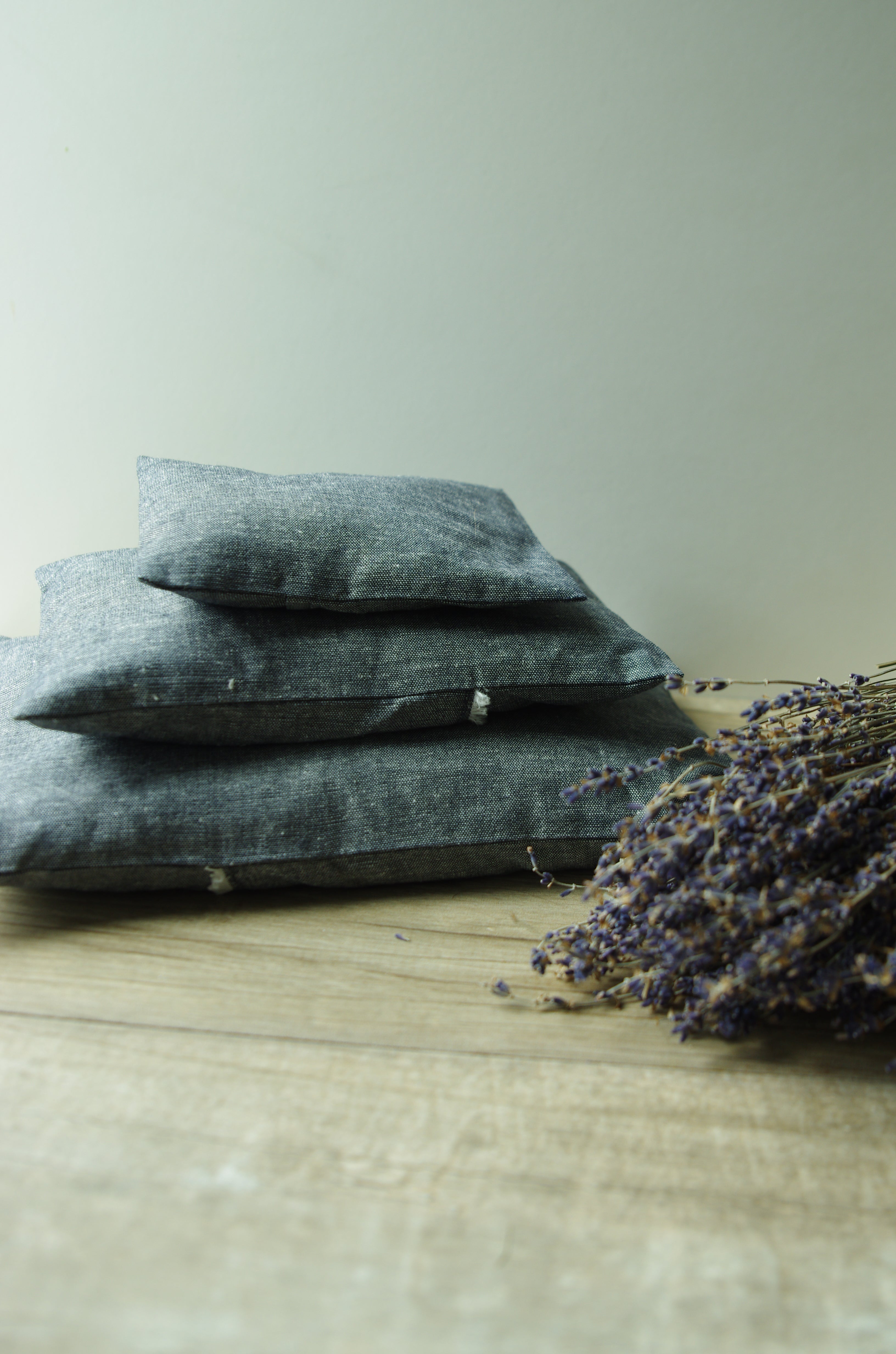 French Dry Goods Lavender Sachet Pouch - Solid Blue French Dry Goods Brand_French Dry Goods Home_Decor Home_French Nostalgia Home_Gifts Home_Provençal Style New Arrivals new arrivals 2023 IMGP3008