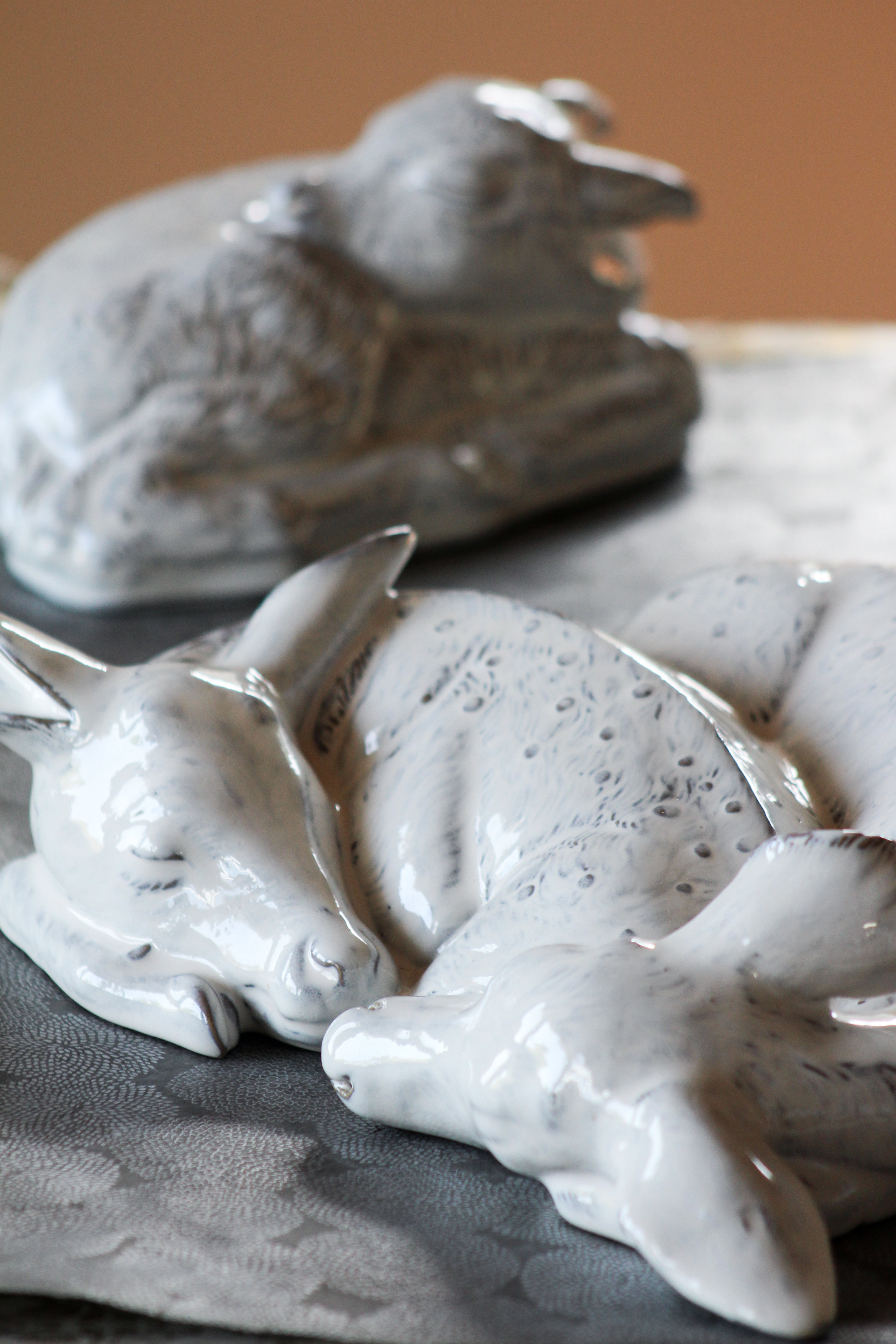 Yarnnakarn Ceramics Twin Fawns - Ceramic - Yarnnakarn - Accents - Brand_Yarnnakarn - Vases - IMG_3922