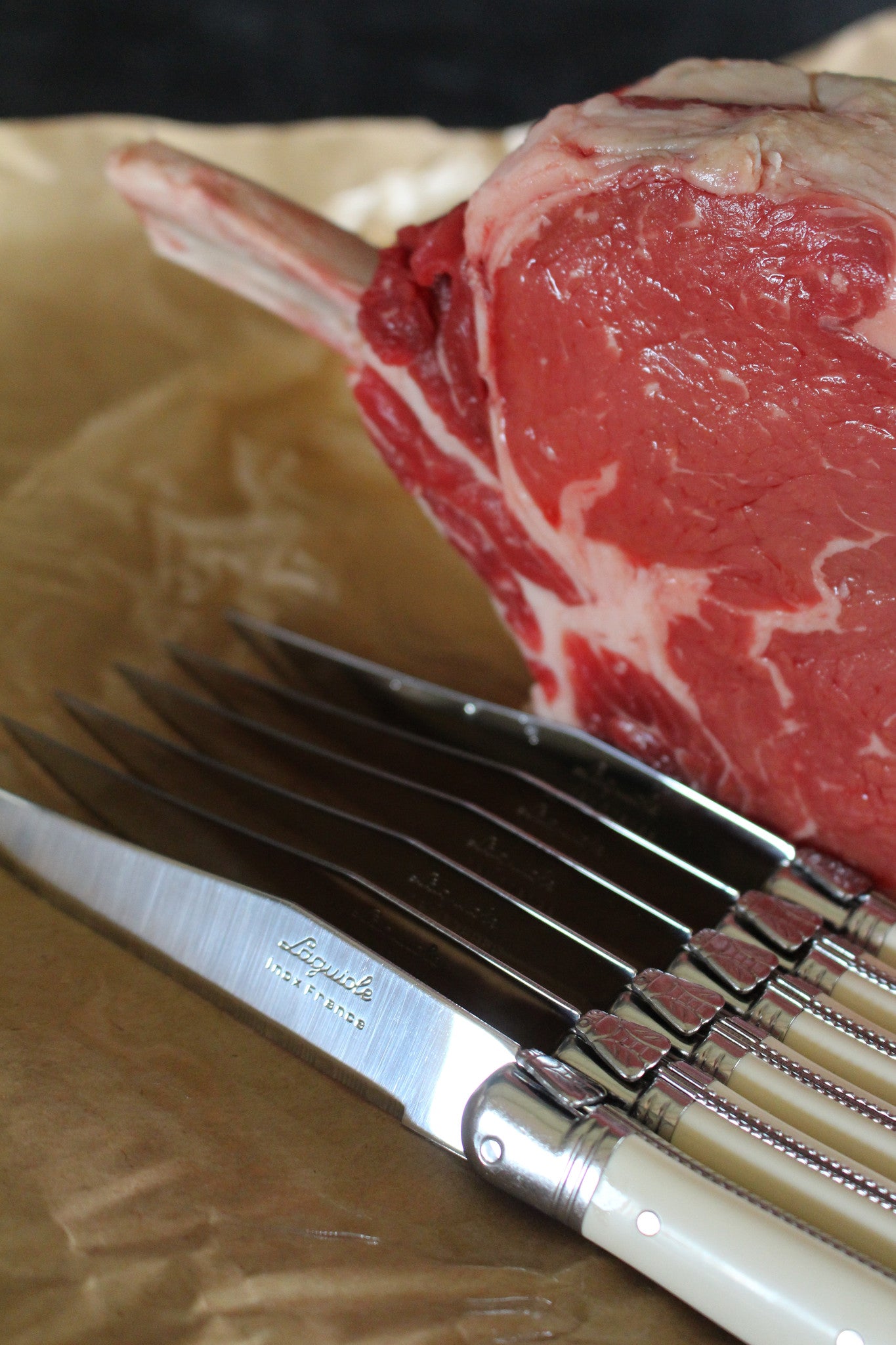 Laguiole Ivory Platine in Presentation Wood Box (Set of 24) Cutlery Set Laguiole Brand_Laguiole Carving Sets Kitchen_Dinnerware Laguiole IMG_5104_71beef38-53c6-4325-b28e-ba46e685e201