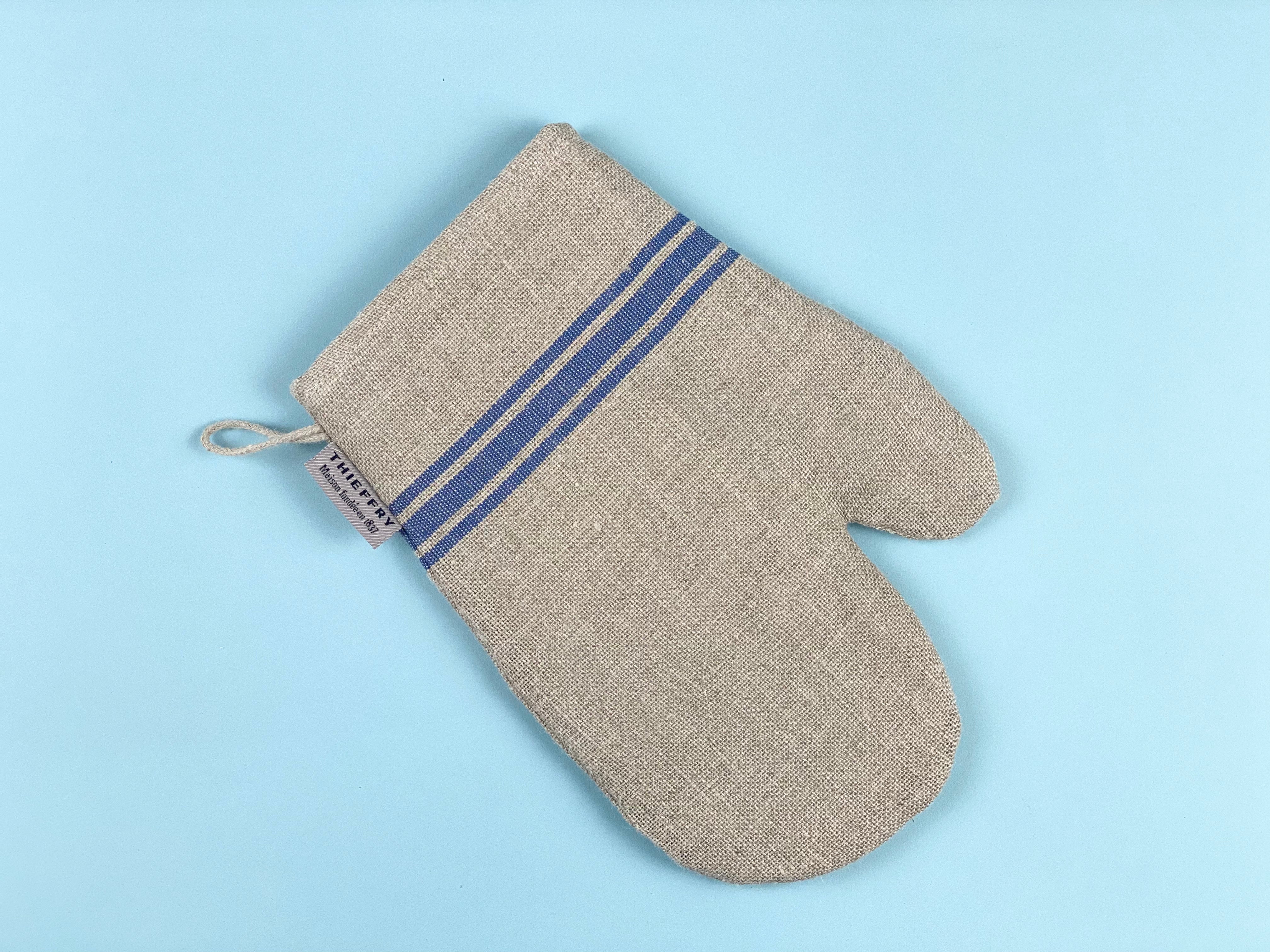 Thieffry Monogramme Linen Oven Mitt Blue Textile Thieffry Brand_Thieffry Oven Mitts Textiles_Oven Mitts & Pot Holders Thieffry PhotoApr27_112409AM_5cde05d9-ba30-41ae-b2d7-d258b392f49b