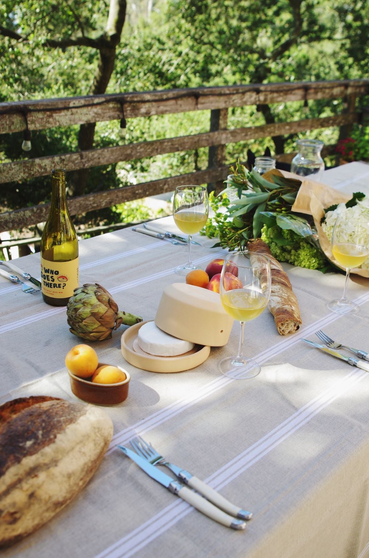 Thieffry Monogramme Linen Tablecloth (68" x 110") Textile Thieffry Brand_Thieffry Rectangular Tablecloths Textiles_Tablecloths Thieffry ThieffryWhiteMonogrammeLinenTablecloth_68x110_10