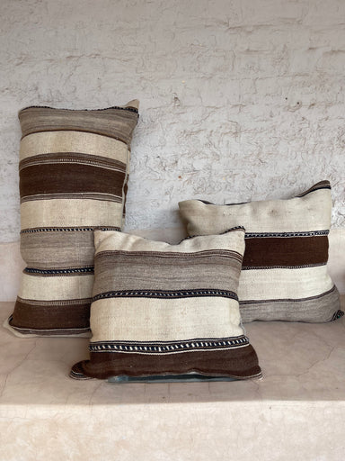 Vintage Moroccan Pillow Cases Textile Une Vie Nomade Brand_Une Vie Nomade New Arrivals Textiles_Throw Pillows & Blankets Une Vie Nomade VintageBerberMoroccanPillowCases_2