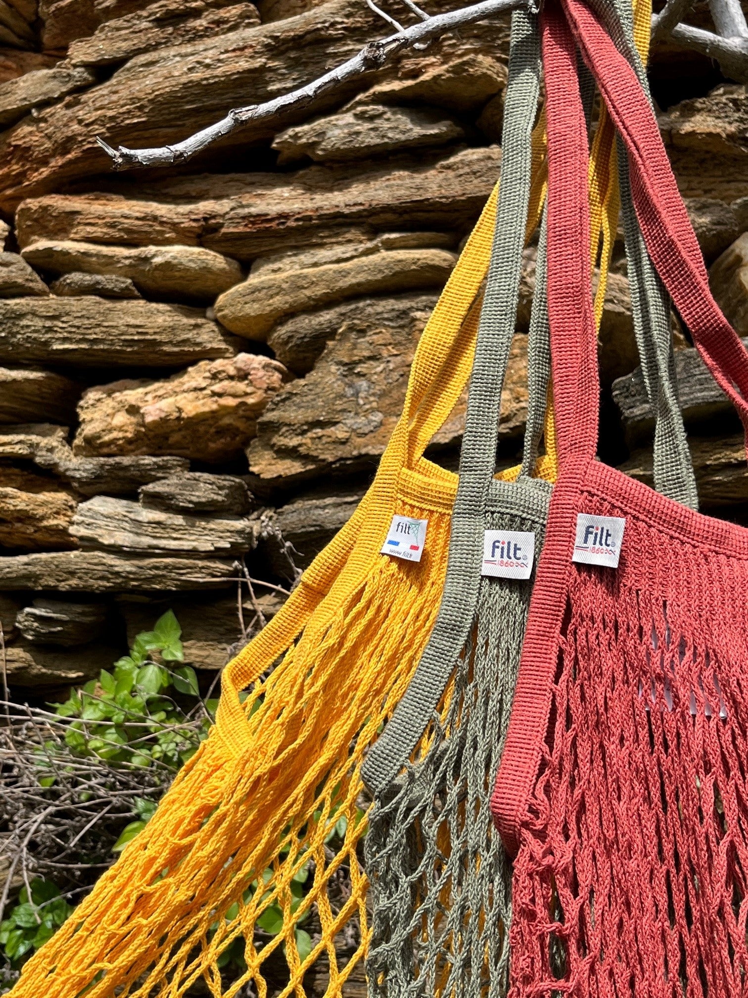 Filt Medium Bag in Brick Bag Filt Bags Brand_Filt New Arrivals New Filt Colors Shopping Bags Textiles_Shoppers ambiancemediumgold_brick_scout