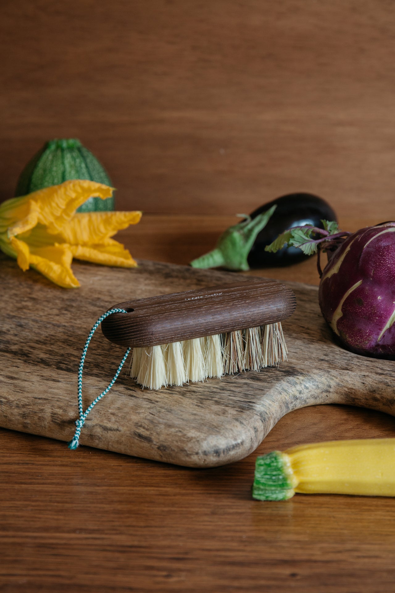 Hard and Soft Bristle Vegetable Brush Heritage Utilities Andrée Jardin Brand_Andrée Jardin Home_Household Cleaning Summer Clean Up brosse-legumes-heritage-s1-1822