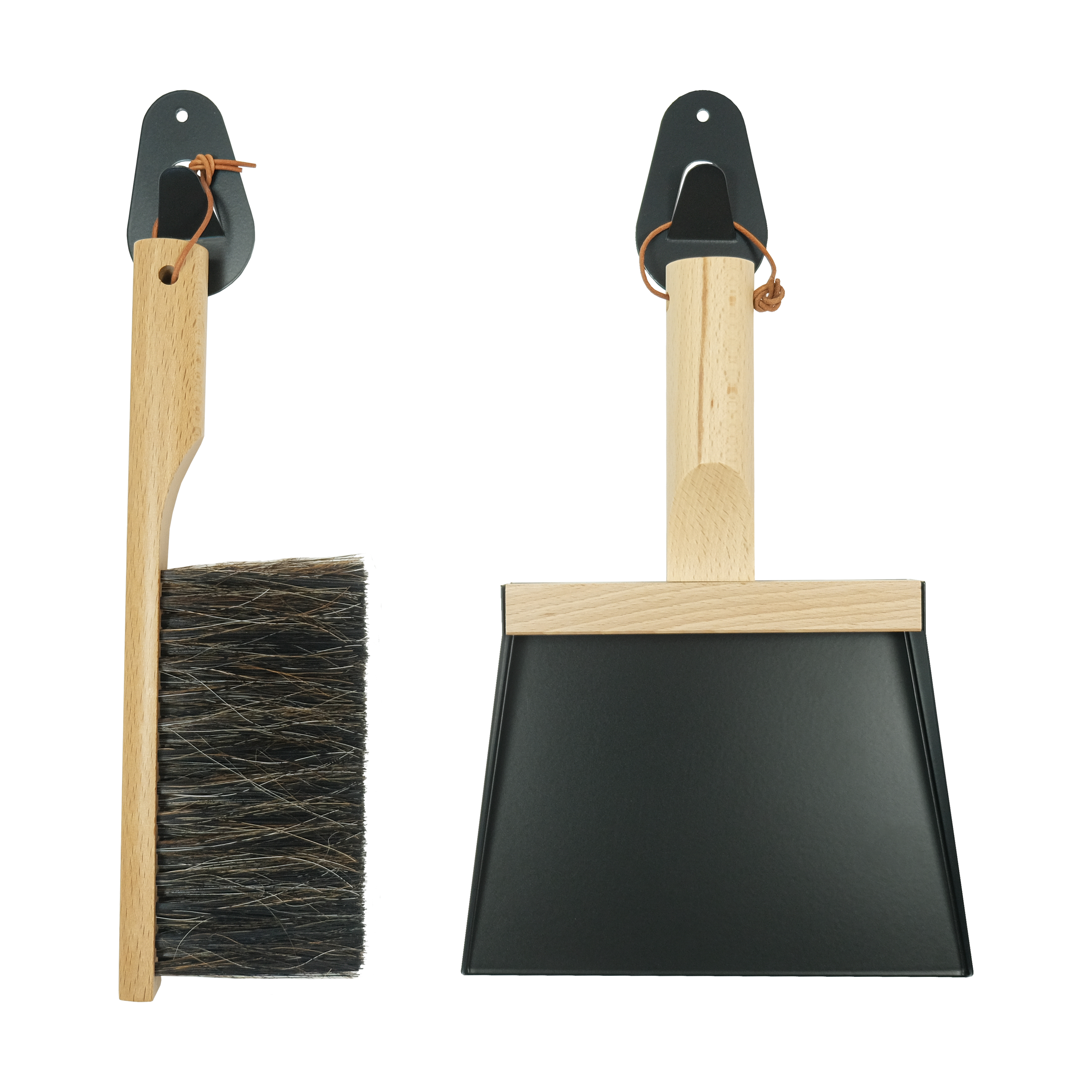 Andrée Jardin Mr. and Mrs. Clynk Dustpan & Brush "Coffret" Gift Set with Wall Hooks Black Utilities Andrée Jardin Brand_Andrée Jardin Home_Broom Sets Home_Household Cleaning New Arrivals coffret-crochets-pelle-balayette-clynk-3250-PNG