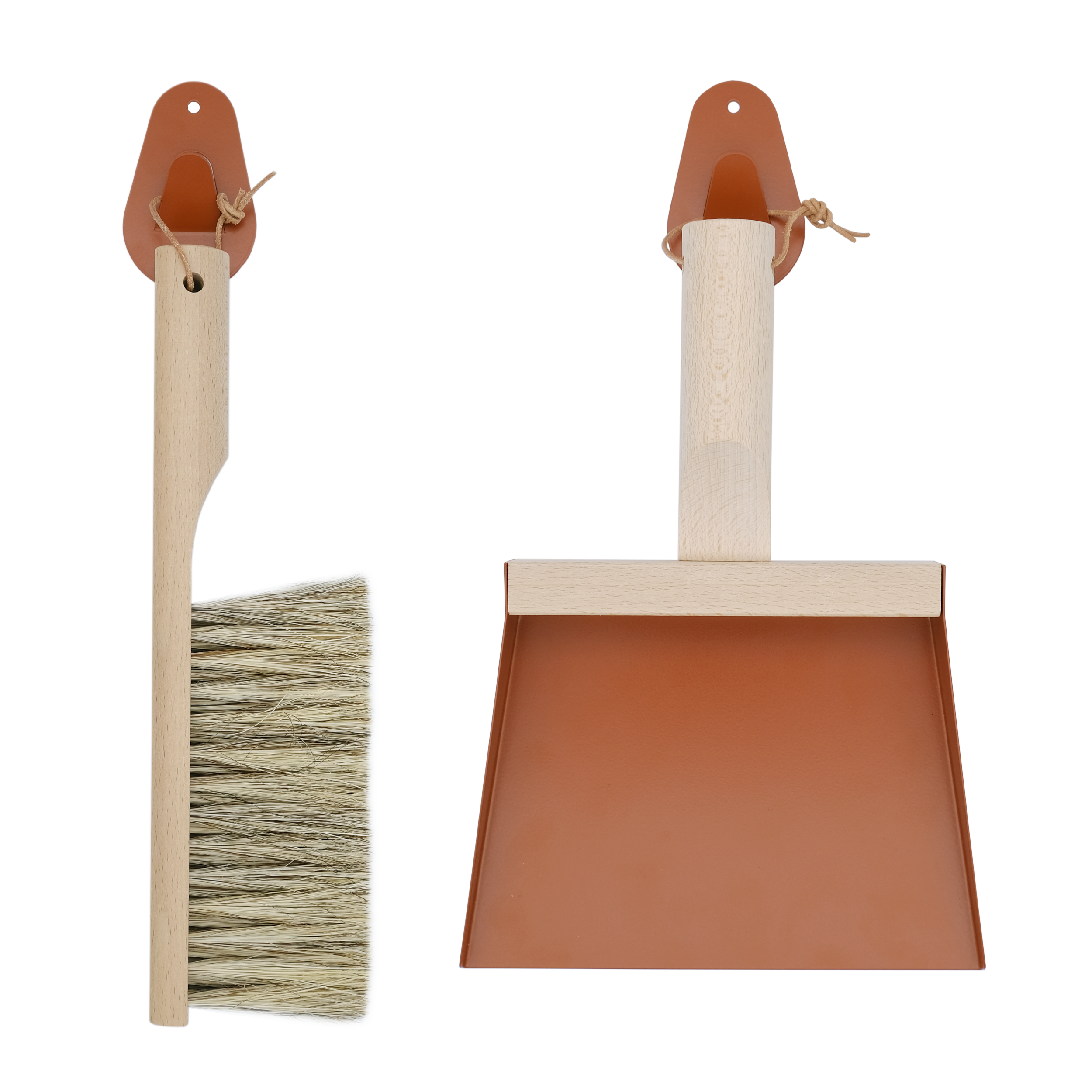 Andrée Jardin Mr. and Mrs. Clynk Dustpan & Natural Brush with Wall Hooks Set "Coffret" Gift Set Brick Red Utilities Andrée Jardin Back in stock Brand_Andrée Jardin Home_Broom Sets Home_Household Cleaning New Arrivals coffret-crochets-pelle-balayette-clynk-nature-3243-PNG