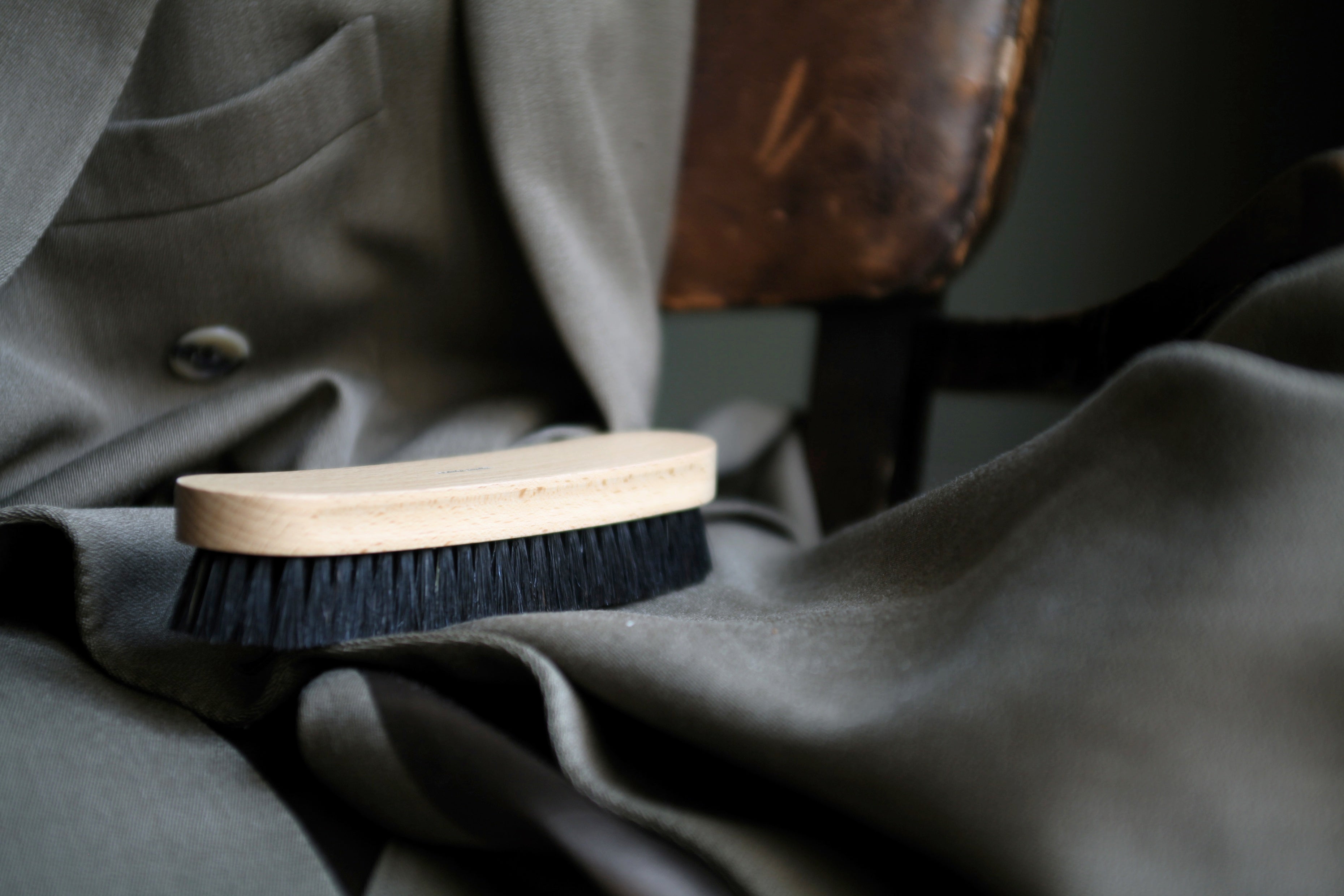 Andrée Jardin Tradition Clothing Brush - Utilities - Andrée Jardin - Andrée Jardin - Brand_Andrée Jardin - Home_Broom Sets - Home_Household Cleaning - Shoe & Textile Brushes - image