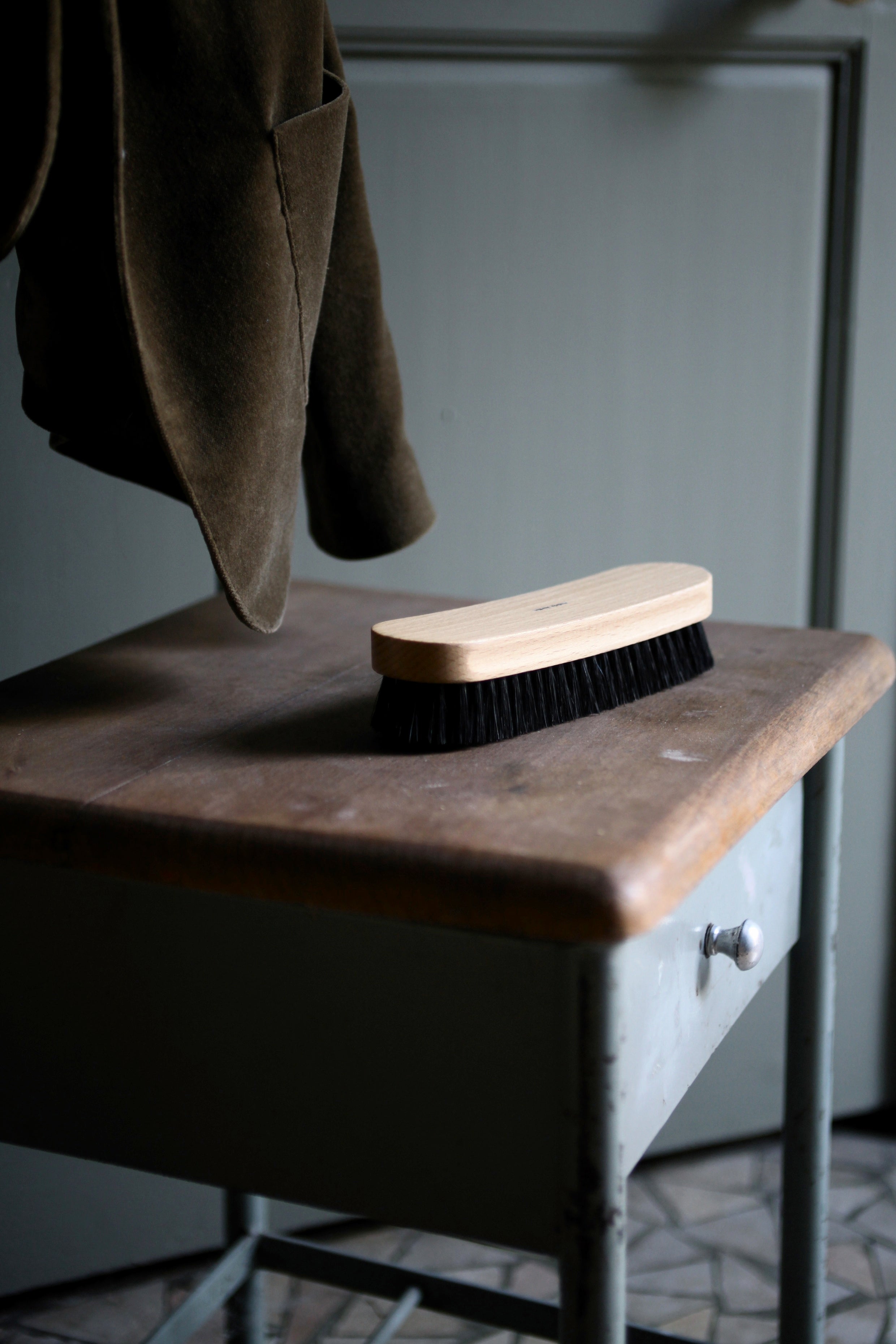 Andrée Jardin Tradition Clothing Brush - Utilities - Andrée Jardin - Andrée Jardin - Brand_Andrée Jardin - Home_Broom Sets - Home_Household Cleaning - Shoe & Textile Brushes - image_a65da8ff-8855-43b9-86ee-97a6465ab488