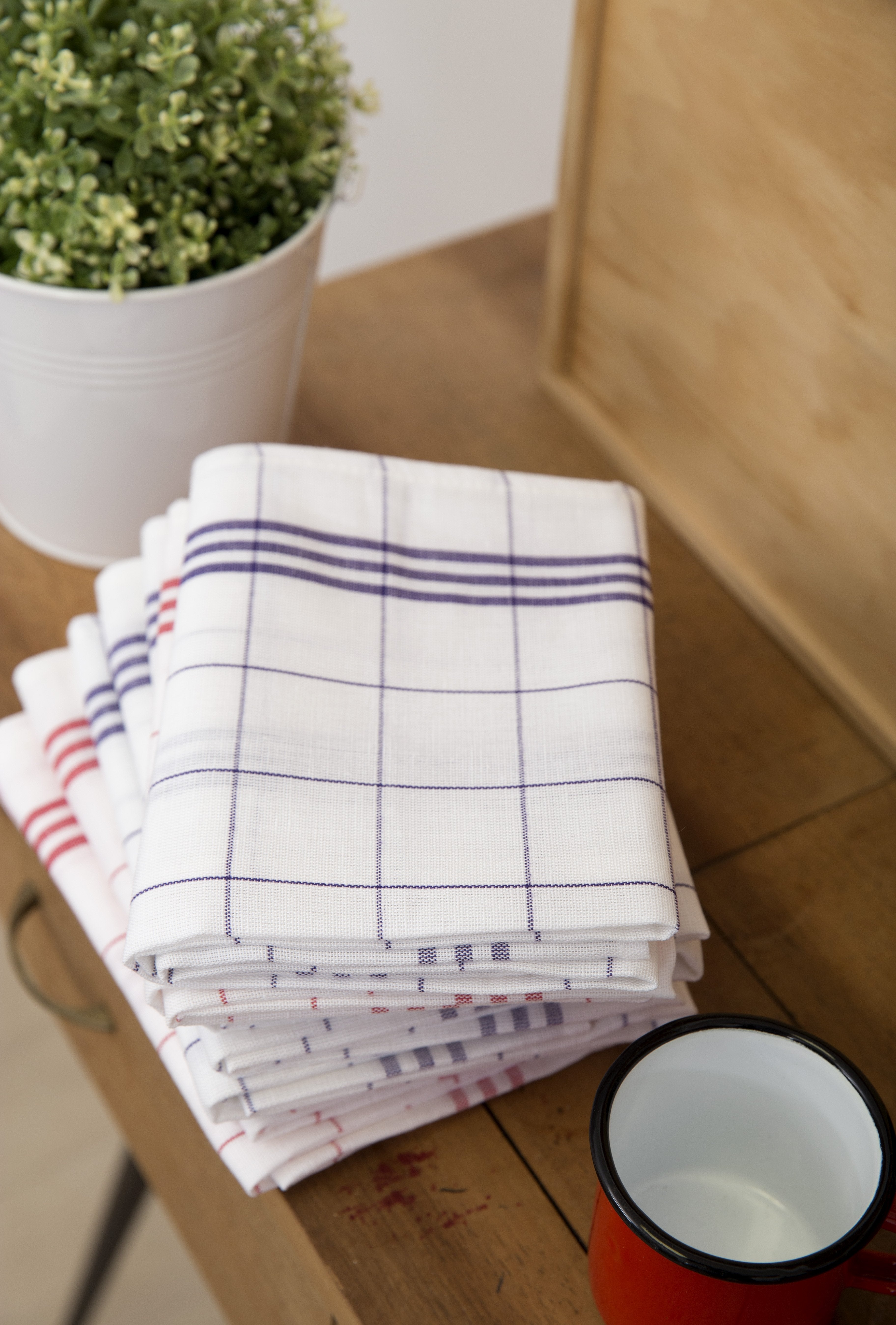 Tissage de L’Ouest Set of 2 Traditional Window Pane Plaid Blue Dish Towels  (21.6” x 31.4”)